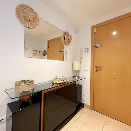 Domuum Holidays - Mar Apartment *